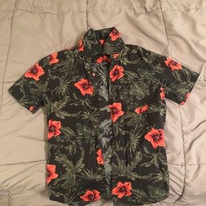 AE GRAPHIC BUTTON DOWN